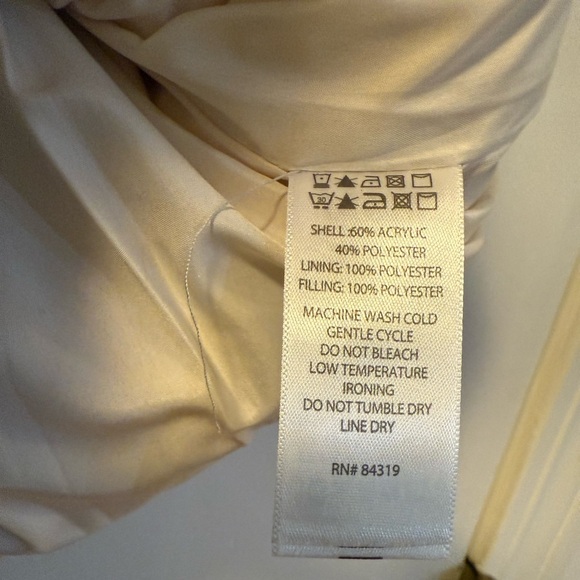 NWT Joie Cream Puffer Knit Vest, Size L - Picture 8 of 8